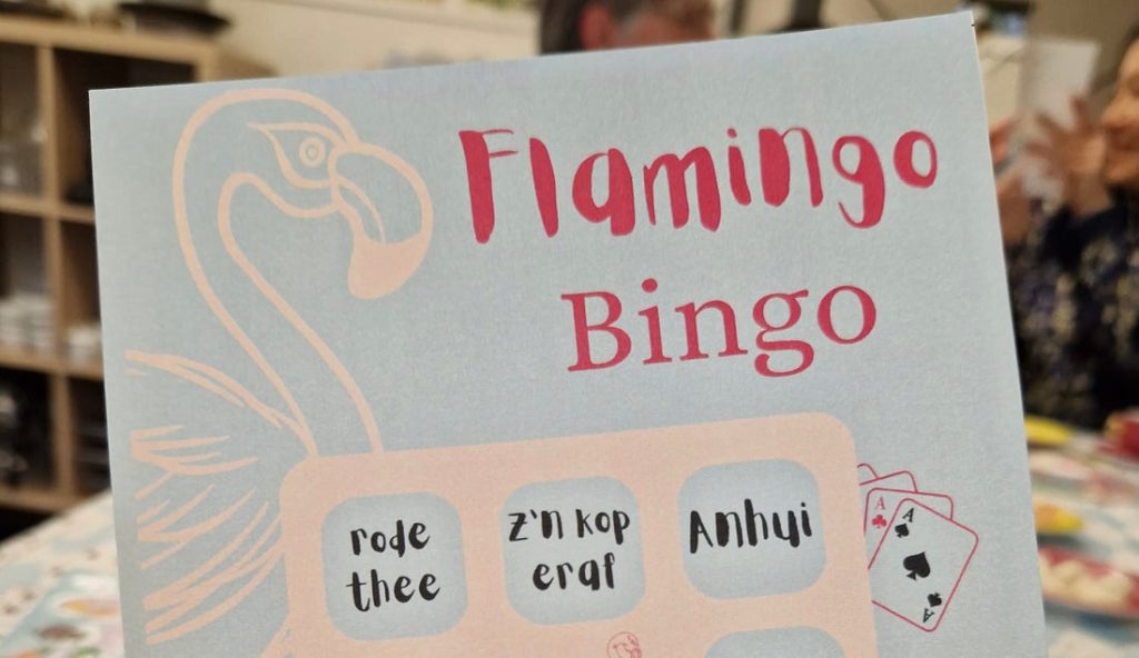 Flamingo Bingo-kaart van een theeproeverij met rode thee, Anhui en andere theevarianten